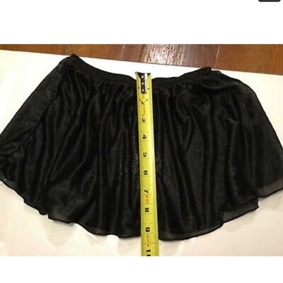 Moret Girls Black Shimmery Dance Skirt Sz S 6/8? - Picture 5 of 6